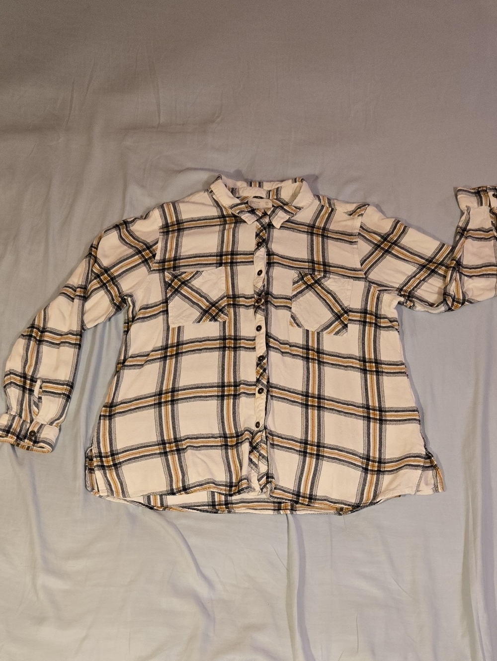 Maurices Cream, Gold & Navy Blue, Flannel Button-Down Soft Shirt Teen Girl Women